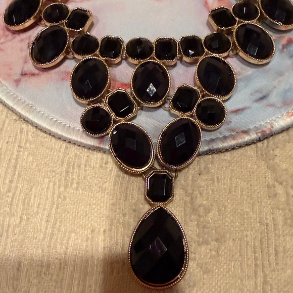 Cache Black and Gold Necklace and Earring Set - Picture 7 of 8